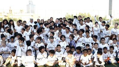 The club president visits the Real Madrid Foundation's school in Riyadh