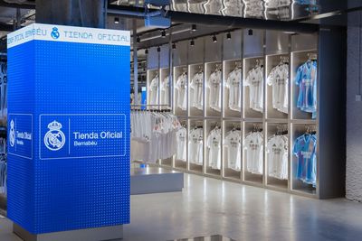 image bernabeu store