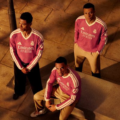 26/27 Third Kit