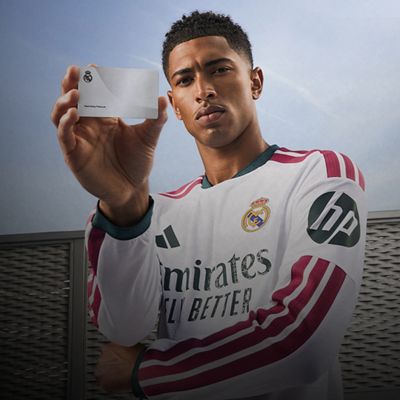 Receive the new jersey every year