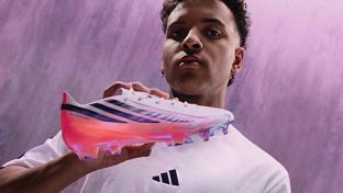 Participa en el sorteo y consigue unas botas F50 firmadas por Rodrygo