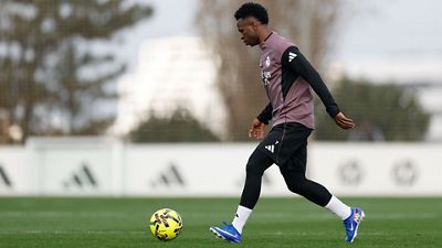 ريال مدريد يستعد للمباراة ضد إشبيلية