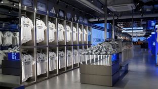 Get a 5% discount in the new Santiago Bernabéu stadium shop.